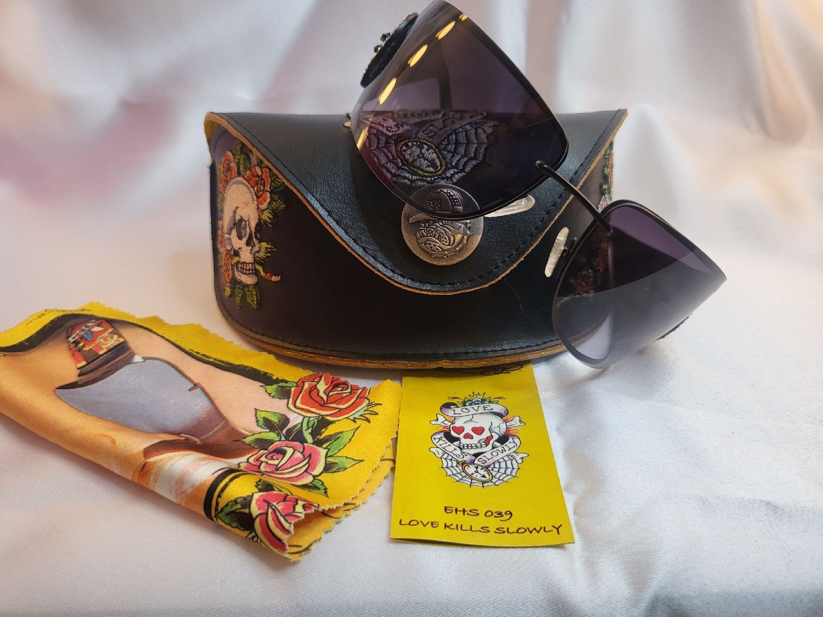 Ed Hardy Lunettes & Verres: NEUE Ed Hardy sonnenbrille  – Neuf avec emballage d'origine à Hellbühl par d.d.d.125