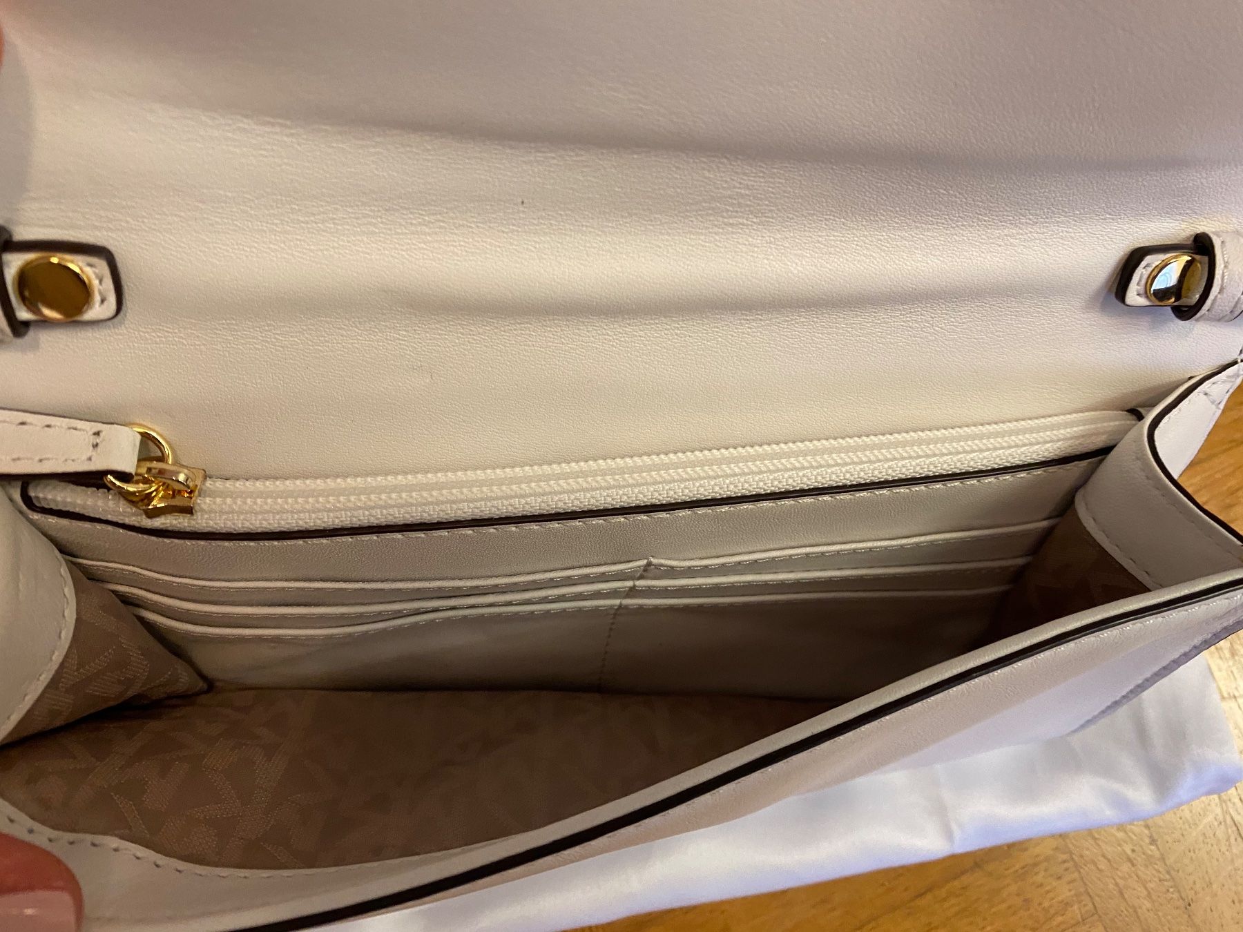 Michael Kors Taschen für Damen: Michael Kors Handtasche – Neu (gemäss Beschreibung) aus Siebnen von mel_b_789 3