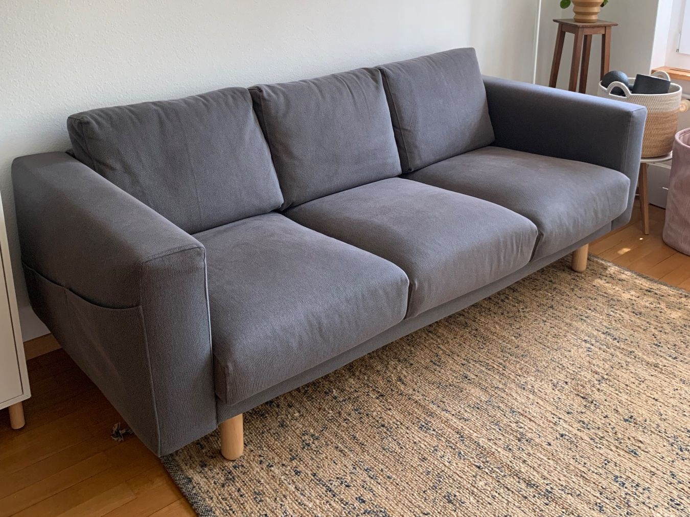 Sofas: 3er Sofa Grau – Gebraucht aus Aarau von kim_r7vq 1