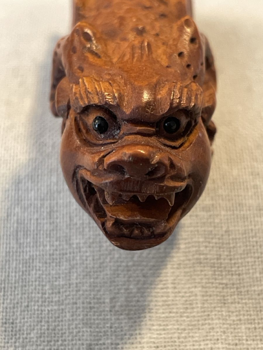 Statuette: Netsuke Holz, Shachihoko – Usato da Embrach venduto da Gauvain1 2