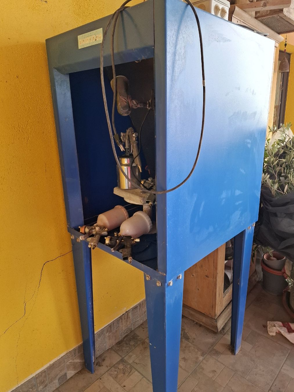 Tutte le macchine: Cabine de sablage avec pistolets – Usato da Grandevent venduto da mik_52f8 3