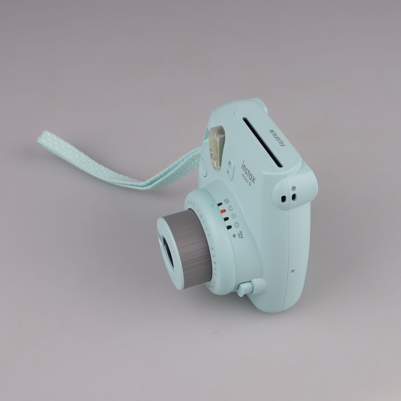 Fujifilm Fotocamera: Fujifilm Instax Mini 9 Sofortbildkamera – Usato da Volketswil venduto da brockipfannenstil 3