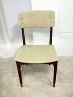 Vintage Stuhl mit cremefarbenem Bezug,
