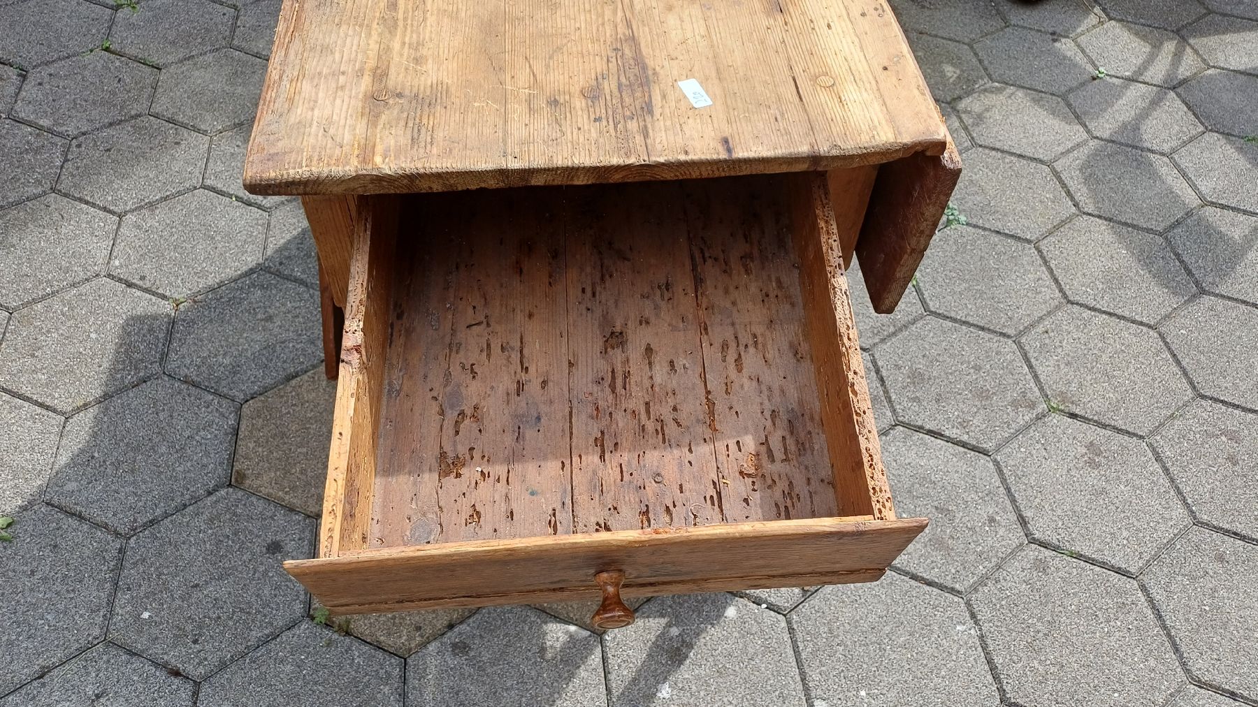 Tavoli: Antiker uralter  Tisch – Usato da Flawil venduto da Pinkmalibu 8