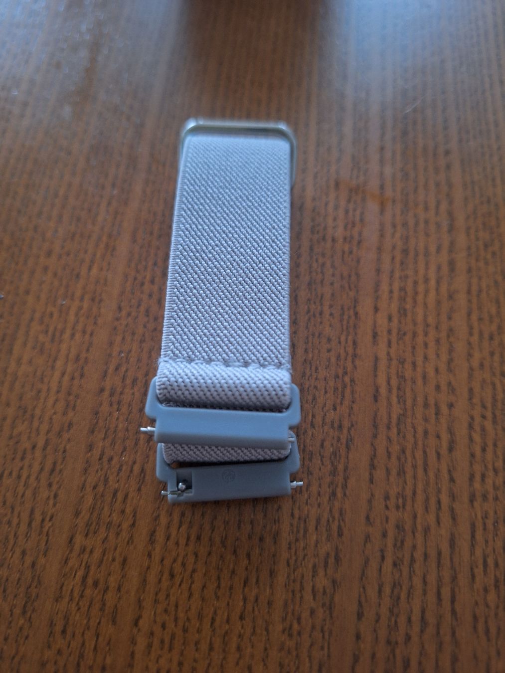 Bracciali & Braccialetti: bracelet Fitbit Versa 2 élastique gris – Nuovo (secondo la descrizione) da Onex venduto da babs72 2