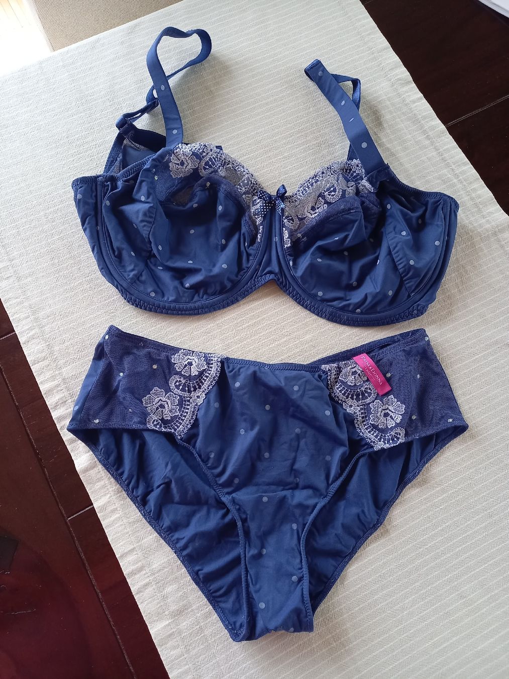 Sonstige Unterwäsche: Set von Prima Donna – Gebraucht aus Winterthur von leo_ywb7