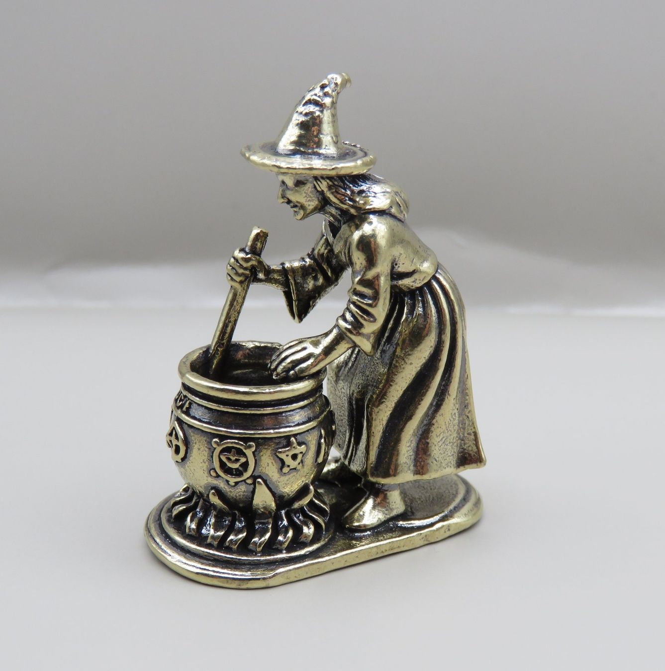 Hexen Figur Gro