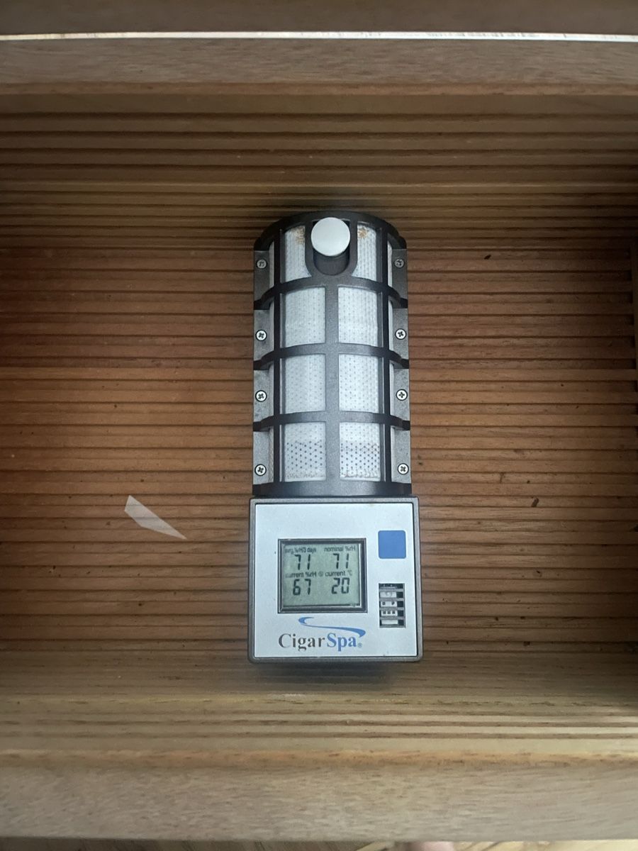 Humidificateurs: Zigarren Humidor – D'occasion à Gossau ZH par Oliver.12 2