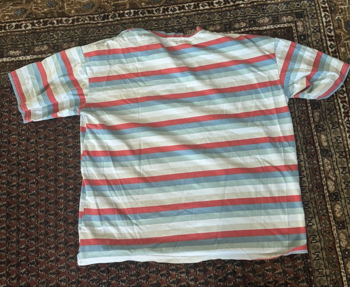 T-Shirts: Striped tshirt – Gebraucht aus Rapperswil SG von riy_f85n 1