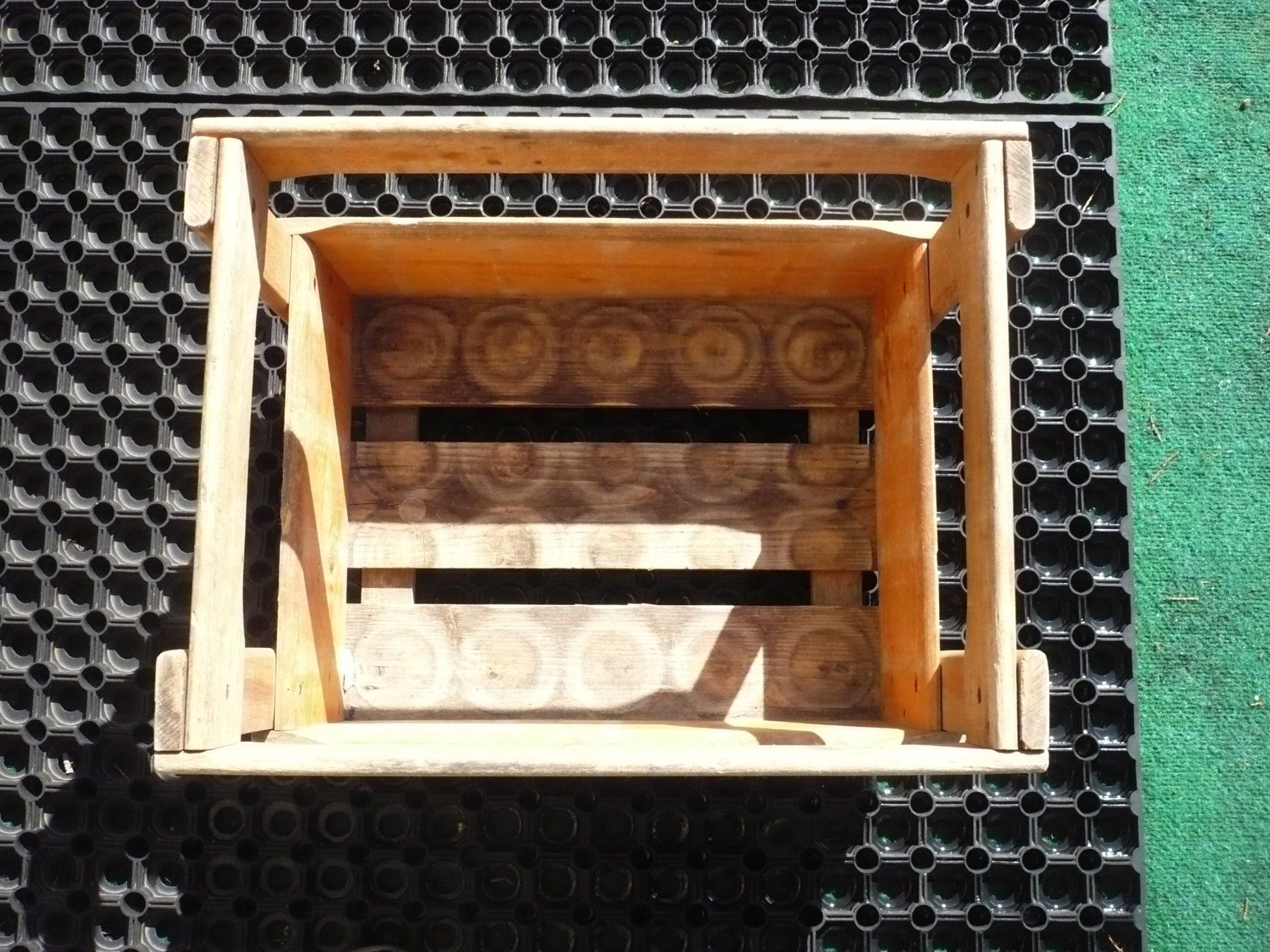 Altro in Stoviglie & Bicchieri: GURTEN BIER Holzharasse / Bierkiste – Usato da Biberist venduto da Urmel 4