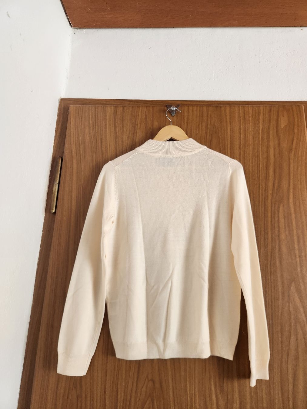 Maglioni & Felpe: Pull Merinos crème Taille M bon état – Usato da Niedergösgen venduto da Eva2410 1