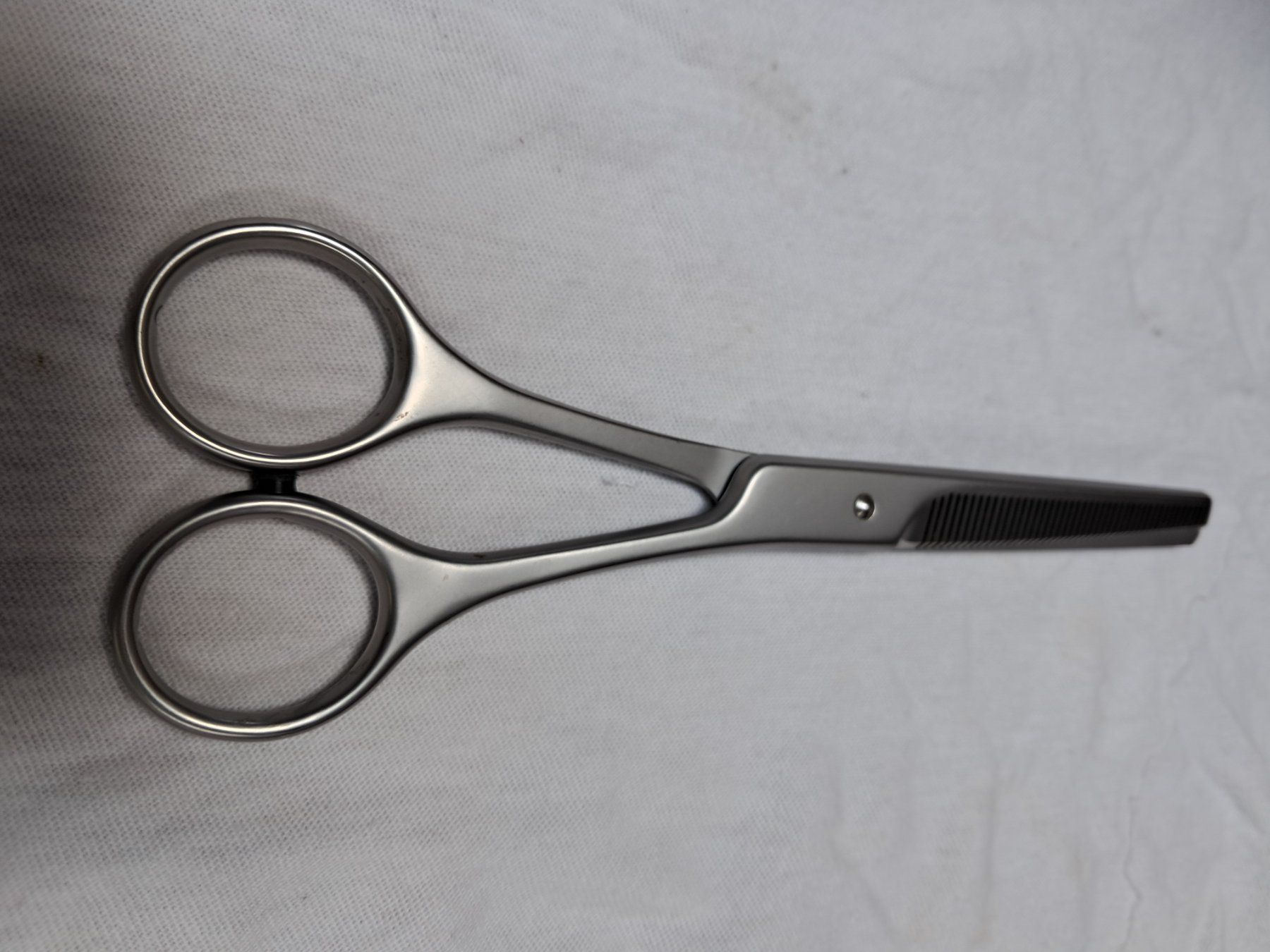 Coupe: Ciseaux a effiler – D'occasion à moutier par Dupont50 5