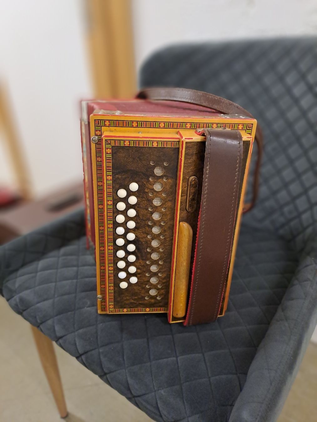 Gwerder Instruments de musique: gwerder orgeli ton C. – D'occasion à Villeneuve par BibiVintage 1