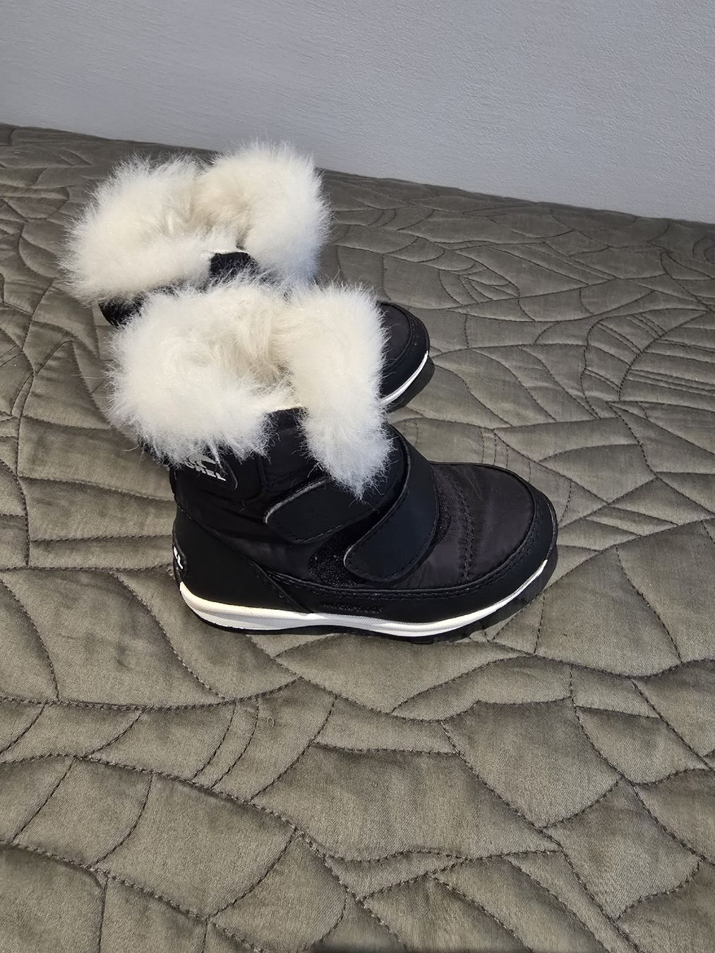 Sorel Scarpe per ragazzi: Sorel Winter Kinder Schuhe,  Gr.24 – Usato da Rorschacherberg venduto da Olgamedved