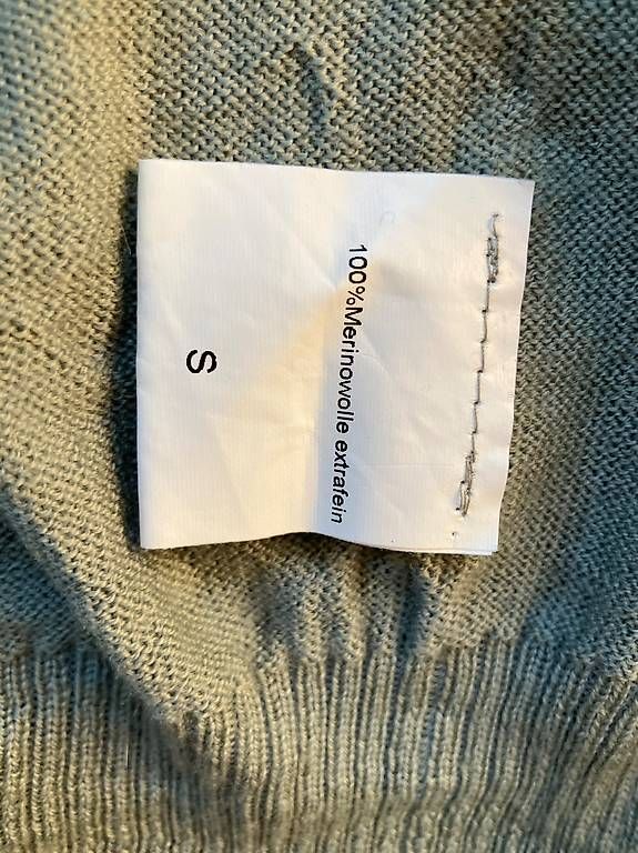 Pulls & Sweat-shirts: wolljäckli grösse S  – D'occasion à baar par Lstar 1