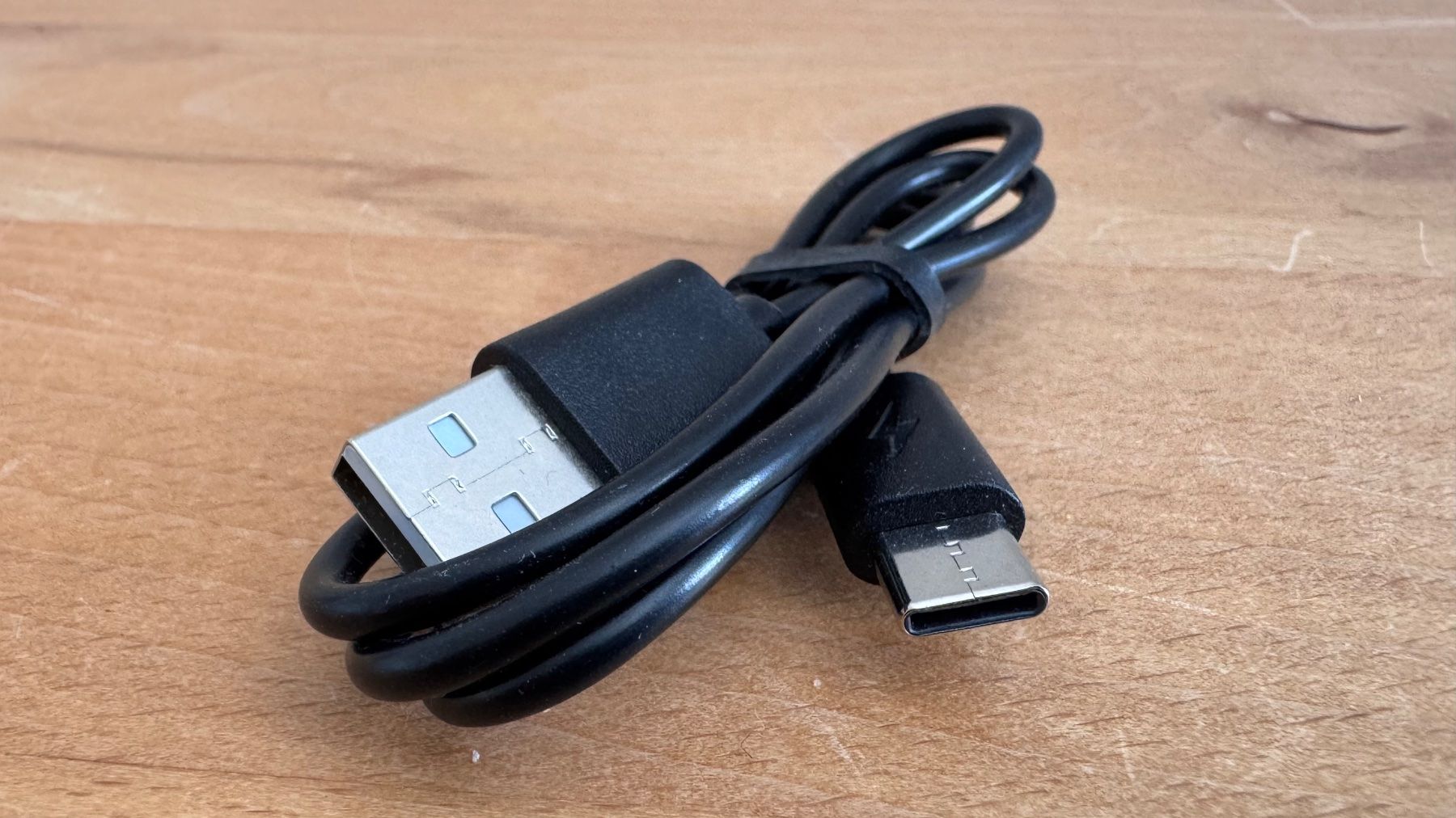 Câbles: USB-A auf USB-C Kabel, 65cm – D'occasion à Luzern par serchon 1