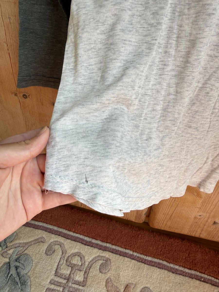 H&M Tops: Lightweight Baseball Tee – Gebraucht aus Zürich von Eb_ 1