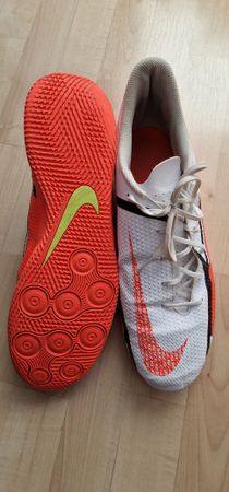 Nike Hallenschuhe