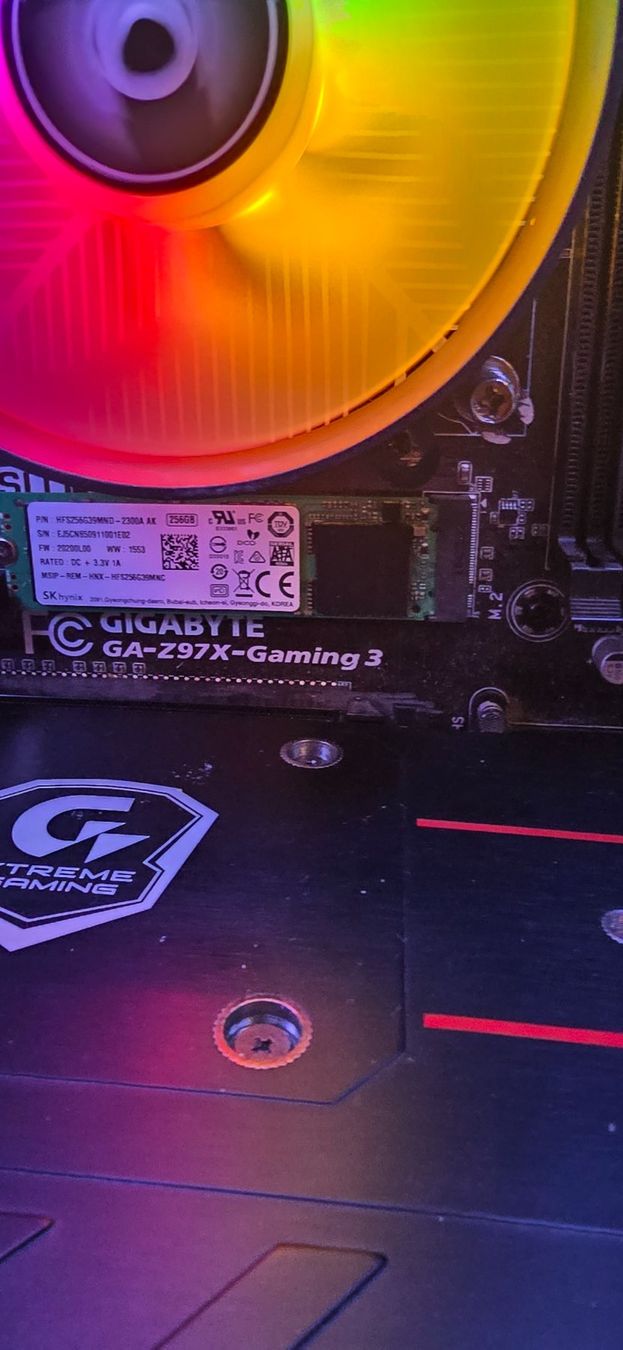 Intel PCs: Leichter Gamer mit Gigabyte Mainboard – D'occasion à Amriswil par Chris-Tech 3
