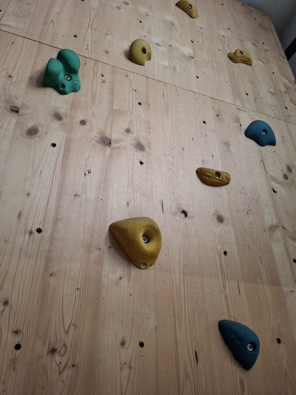 Murs & prises d'escalade: Kletterwand – D'occasion à Balzers par Vmarte 1
