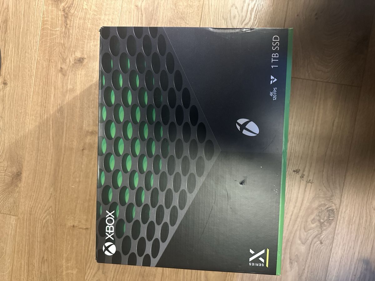 Microsoft Console: Xbox series X – Usato da Liebistorf venduto da Louisella 6