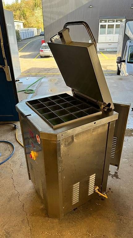 Tutte le macchine: Teigteilmaschine NV 20 – Usato da Brugg AG venduto da lali88 2