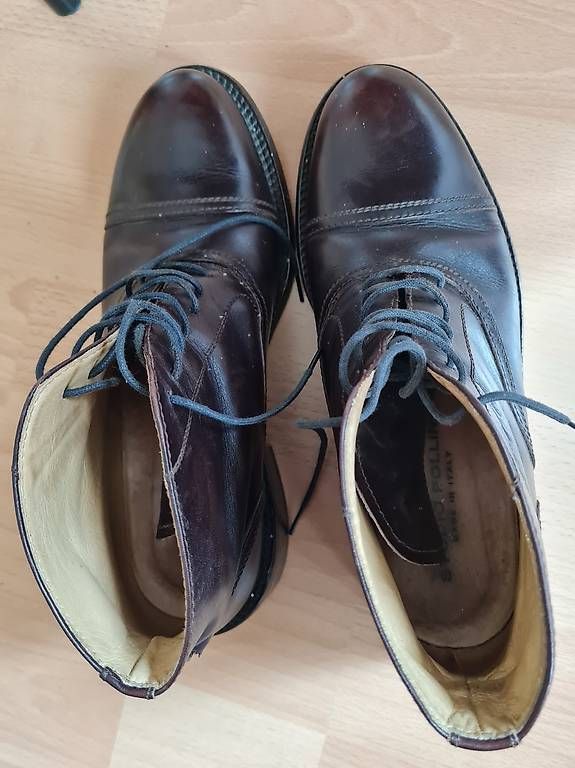 Scarpe da donna: Pollini Schuhe Gr 40 – Usato da Baar venduto da Loimund