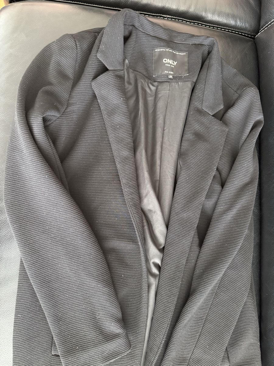 Only Giacche: ONLY Black Blazer Jacket Size 38 – Usato da Winterthur venduto da yar_dpp8 1