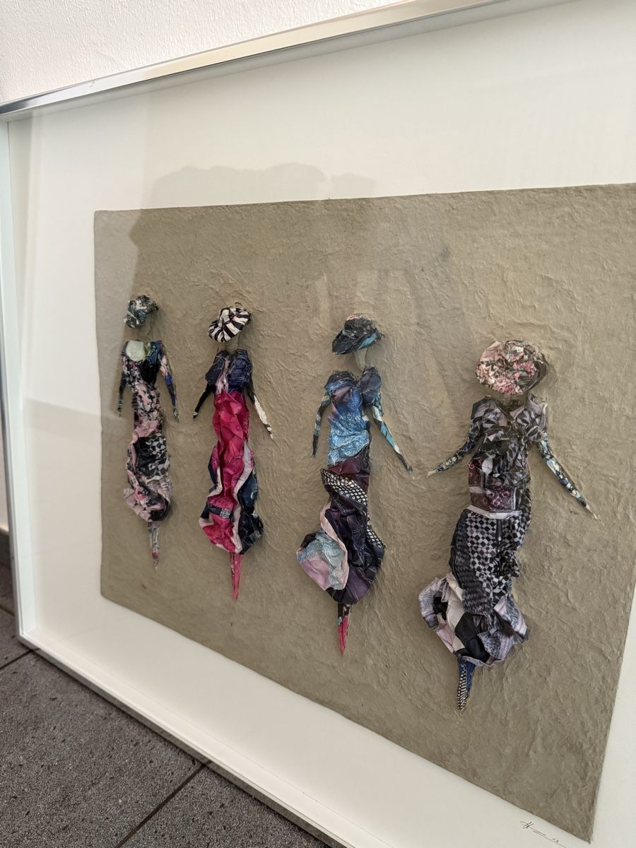 Foto & Immagini: Bild 4 Ladys - Objektkunst in Ihrem Wohnzimmer – Usato da Selzach venduto da Napaworld 3