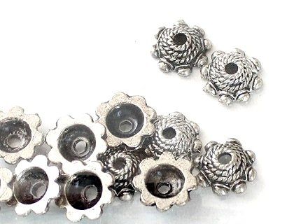 Perle (finte): Perlkappen 9mm antik silber – Nuovo (secondo la descrizione) da Schlatt TG venduto da mavo85