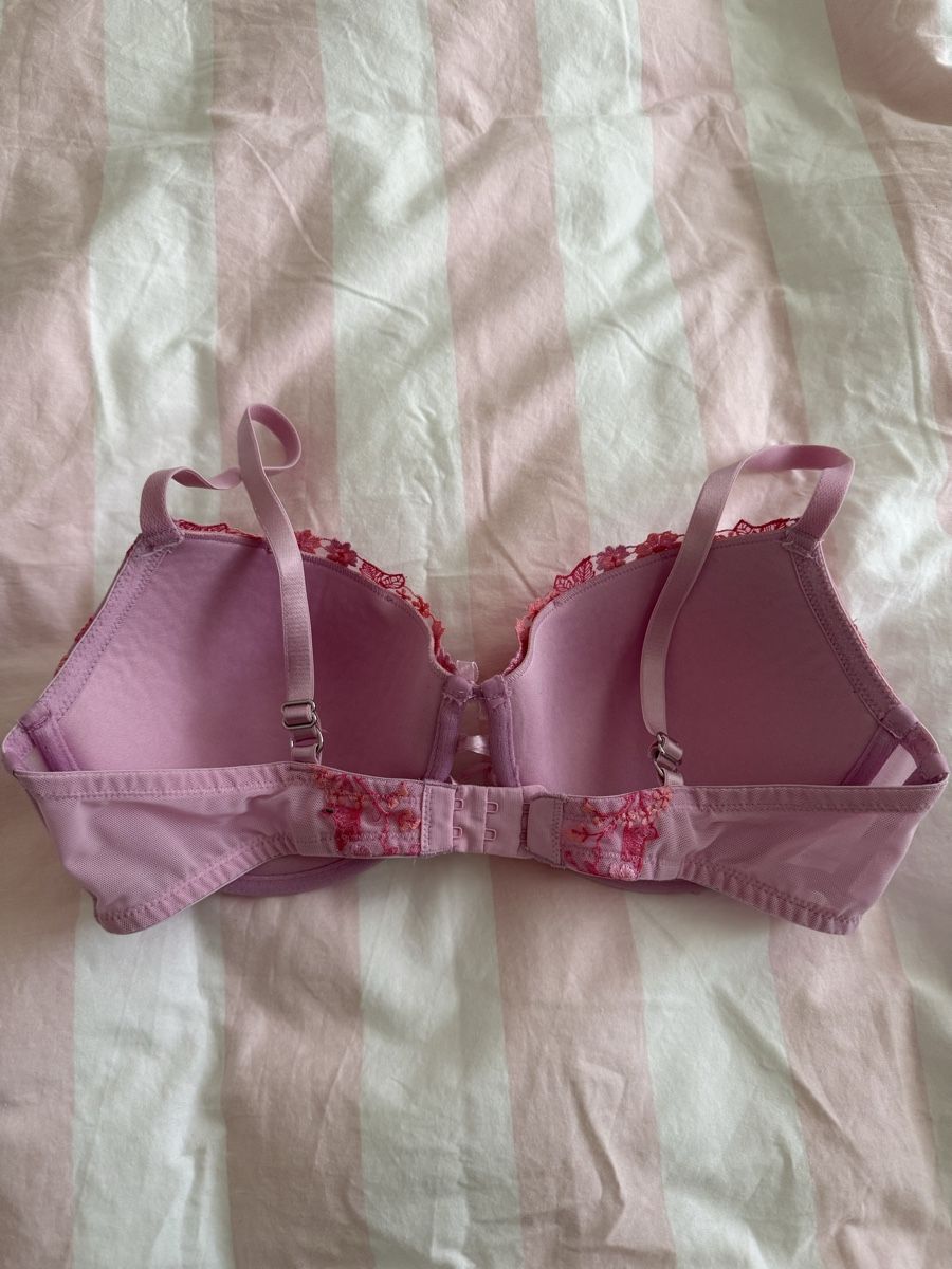 Hunkemöller Altra biancheria intima: Hunkemöller 80D BH – Usato da Wil SG venduto da xrnvani 2