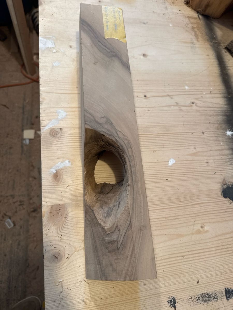 Articoli in legno: Nussbaum, drechseln etc – Usato da Brunnen venduto da Holz-style 1