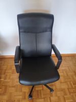 Bürostuhl schwarz