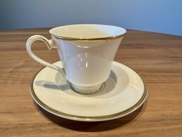 Royal Doulton – The Romance Collection « Heather » 
