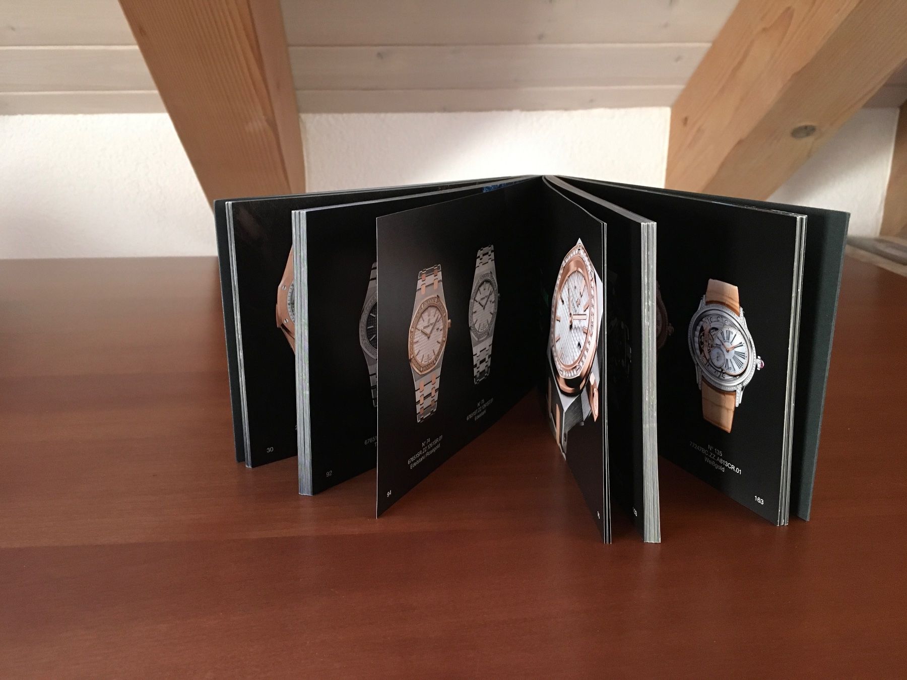 Audemars Piguet Uhren: Audemars Piguet 2018/2019 Collections Katalog - Prospekt – Neu (gemäss Beschreibung) aus Wohlen AG von PrivatSammlung 4