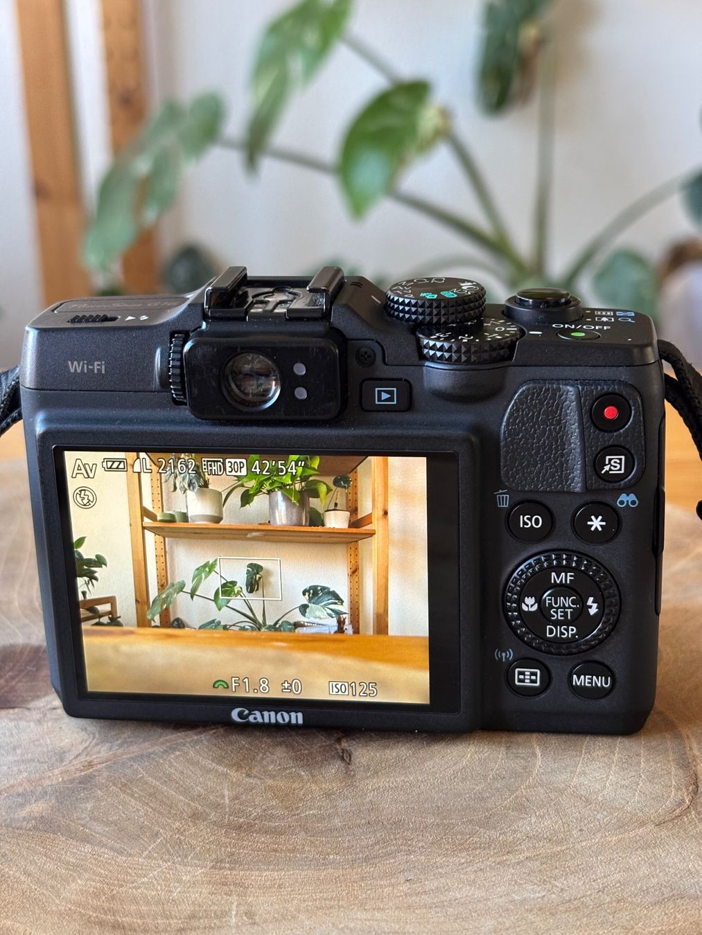 Canon Fotocamera: Canon PowerShot G16 Kompaktkamera mit Lederhülle – Usato da Igis venduto da sze_c5px 7