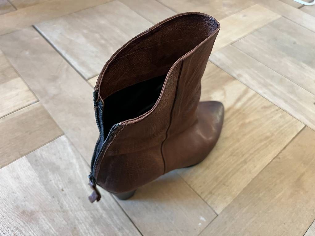 Damenschuhe: HALMANERA Stiefelette Echtleder Gr. 40 – Gebraucht aus Zürich von its-love 3