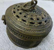 SEHR SCHWERE ANTIKE BRONZE DOSE,---14,5 x 10,5 CM----SELTEN