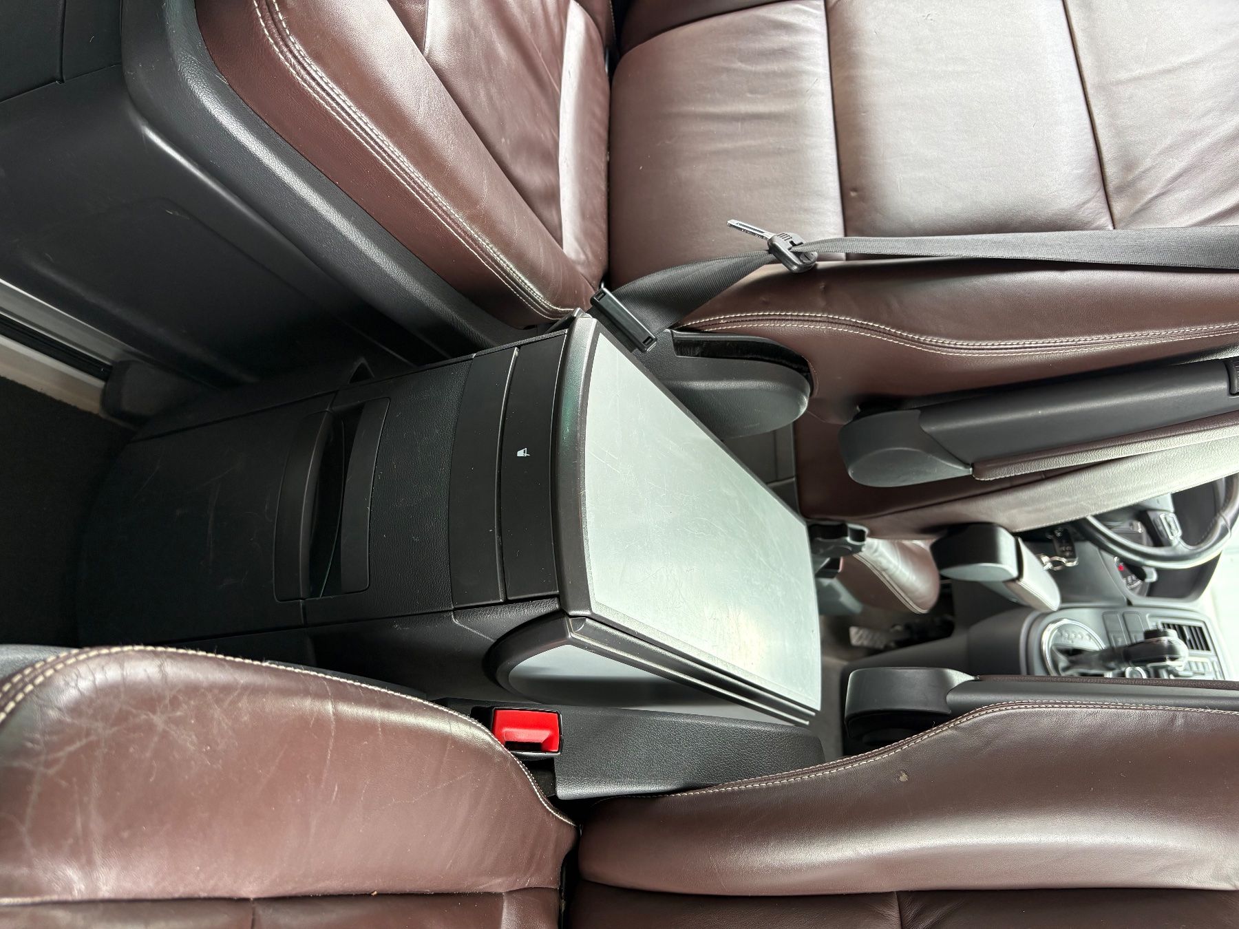 VW Automobili: VW T5 Mulitivan highline – Usato da Effretikon venduto da MarthaK. 6