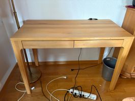 Schreibtisch Massivholz mit 2 Schubladen gebrauchter Zustand