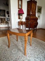 Hocker | Biedermeier, Kirschbaum massiv.