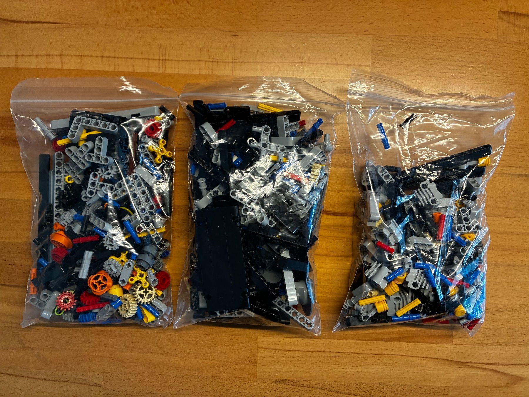 Lego Baukästen: LEGO Technic 42083 Bugatti Chiron – Gebraucht aus Visp von kai_x2bf 3