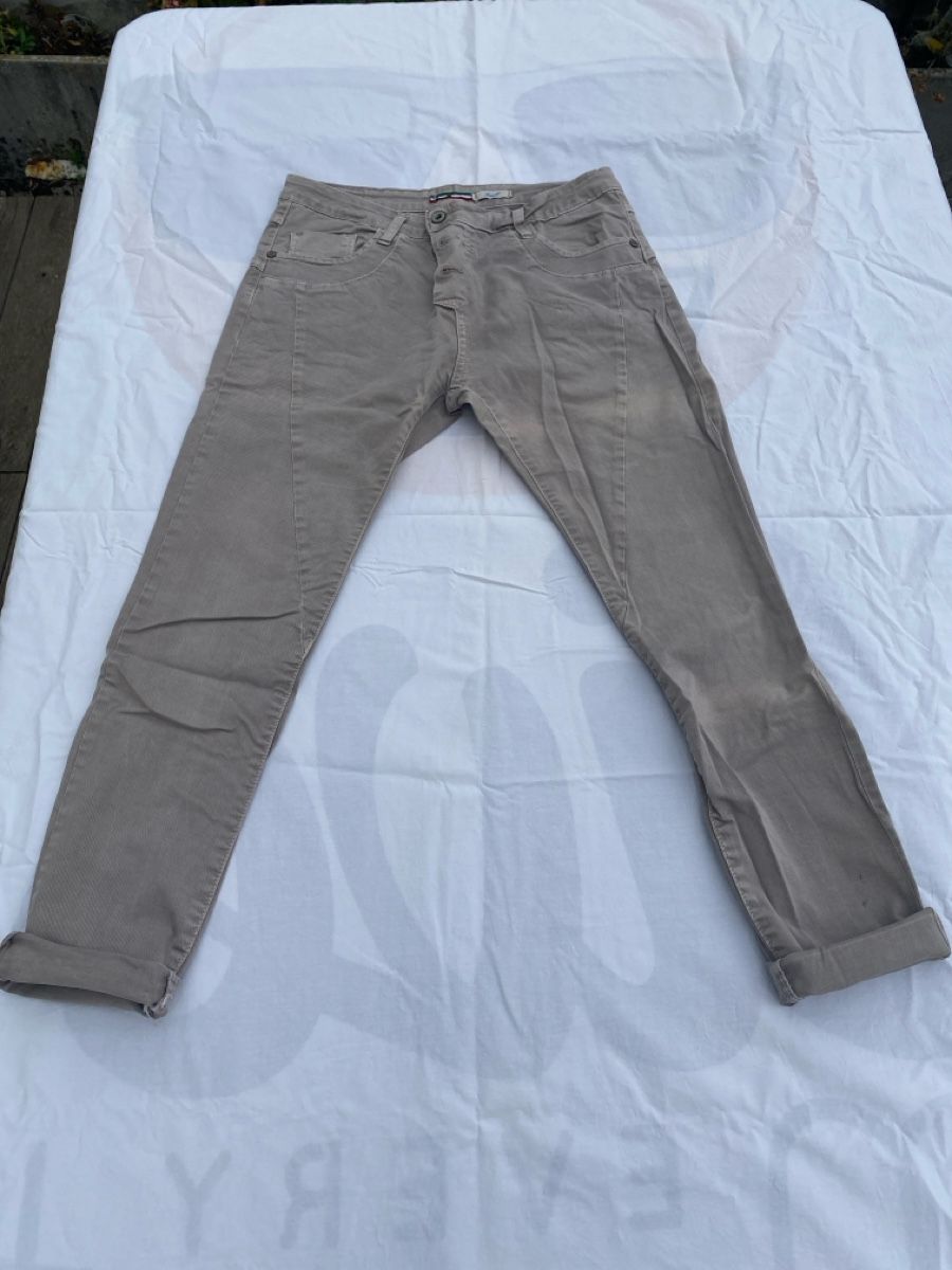 Please Jeans Jeans: Jeans Please small  – D'occasion à Lonay par Ikoko