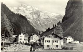 UNTERSCHÄCHEN am Klausenpass BRUNNITAL