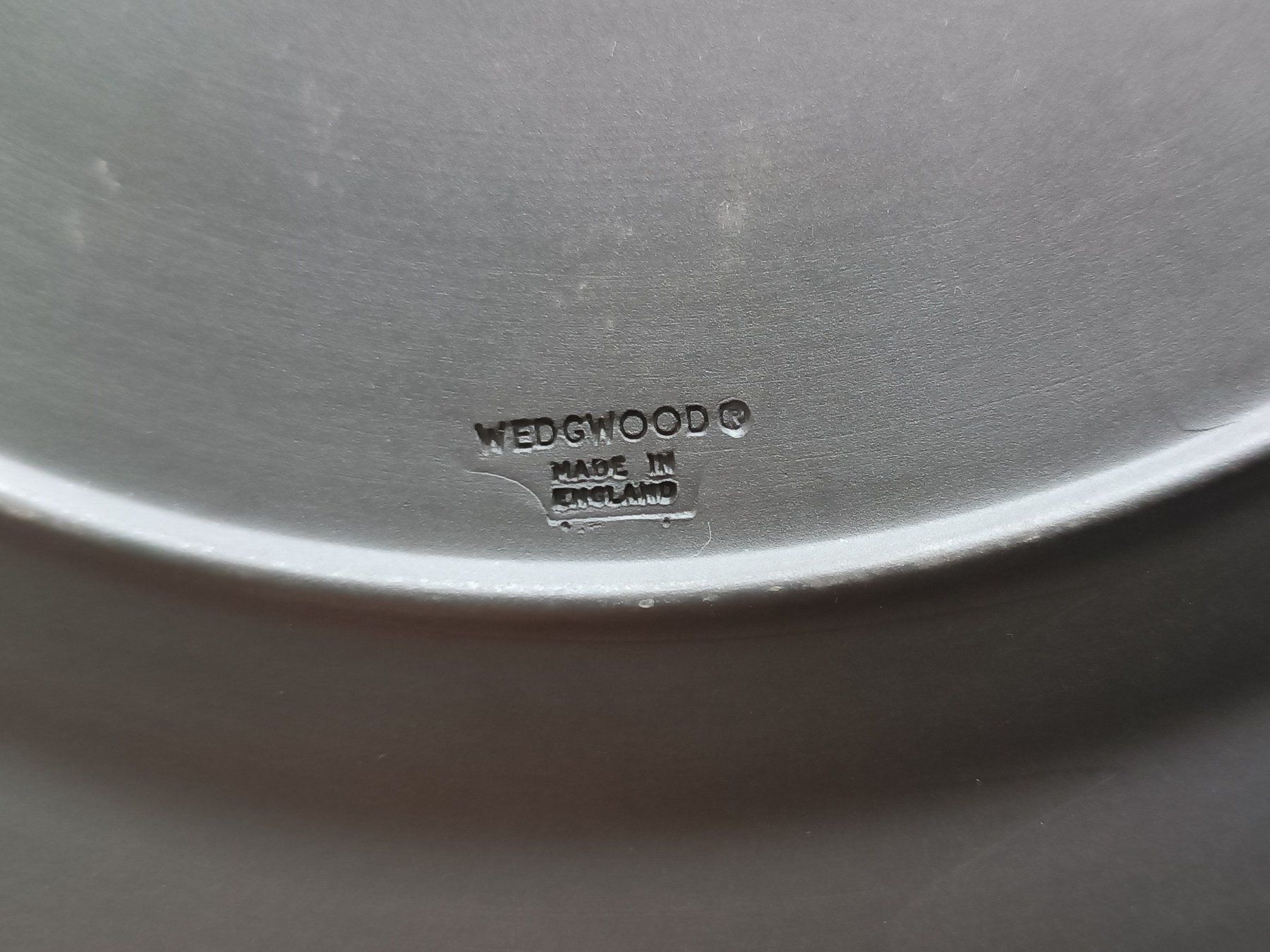 Wedgwood Teller: Schwarze Platzteller (Wedgwood) – Neu (gemäss Beschreibung) aus Gränichen von wiewiorka91 1