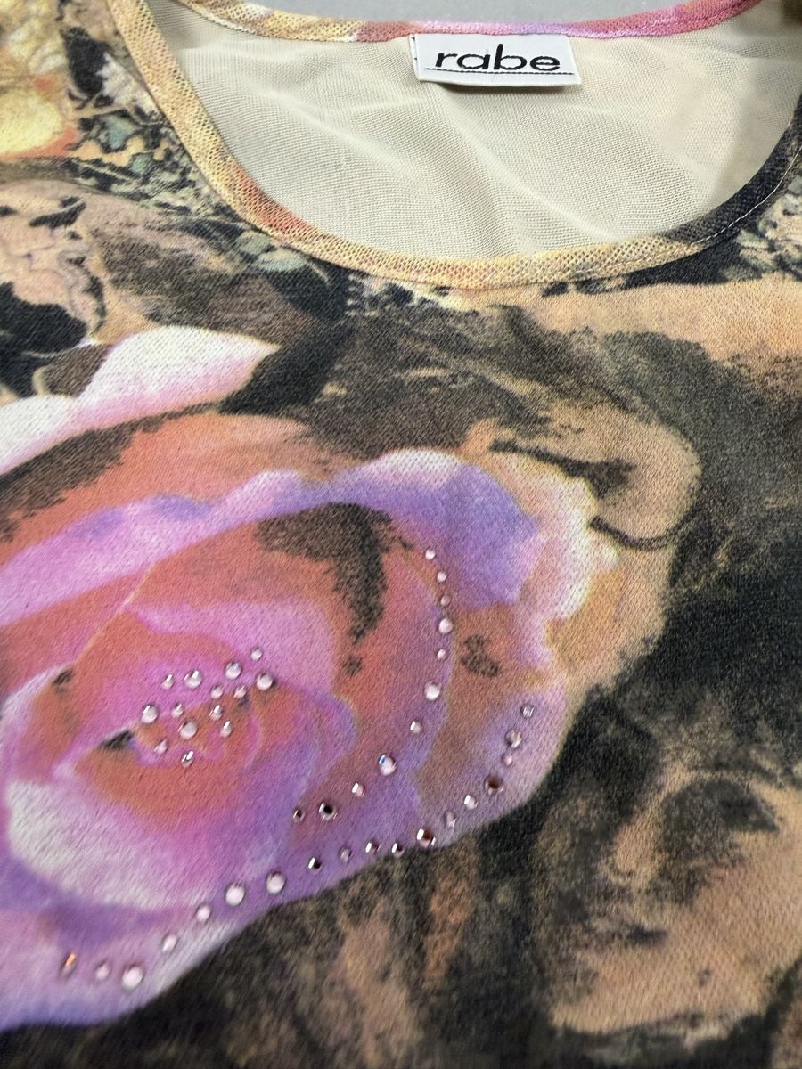 Top: Rabe Floral Long Sleeve Top – Usato da Knonau venduto da Grapesvintage 5