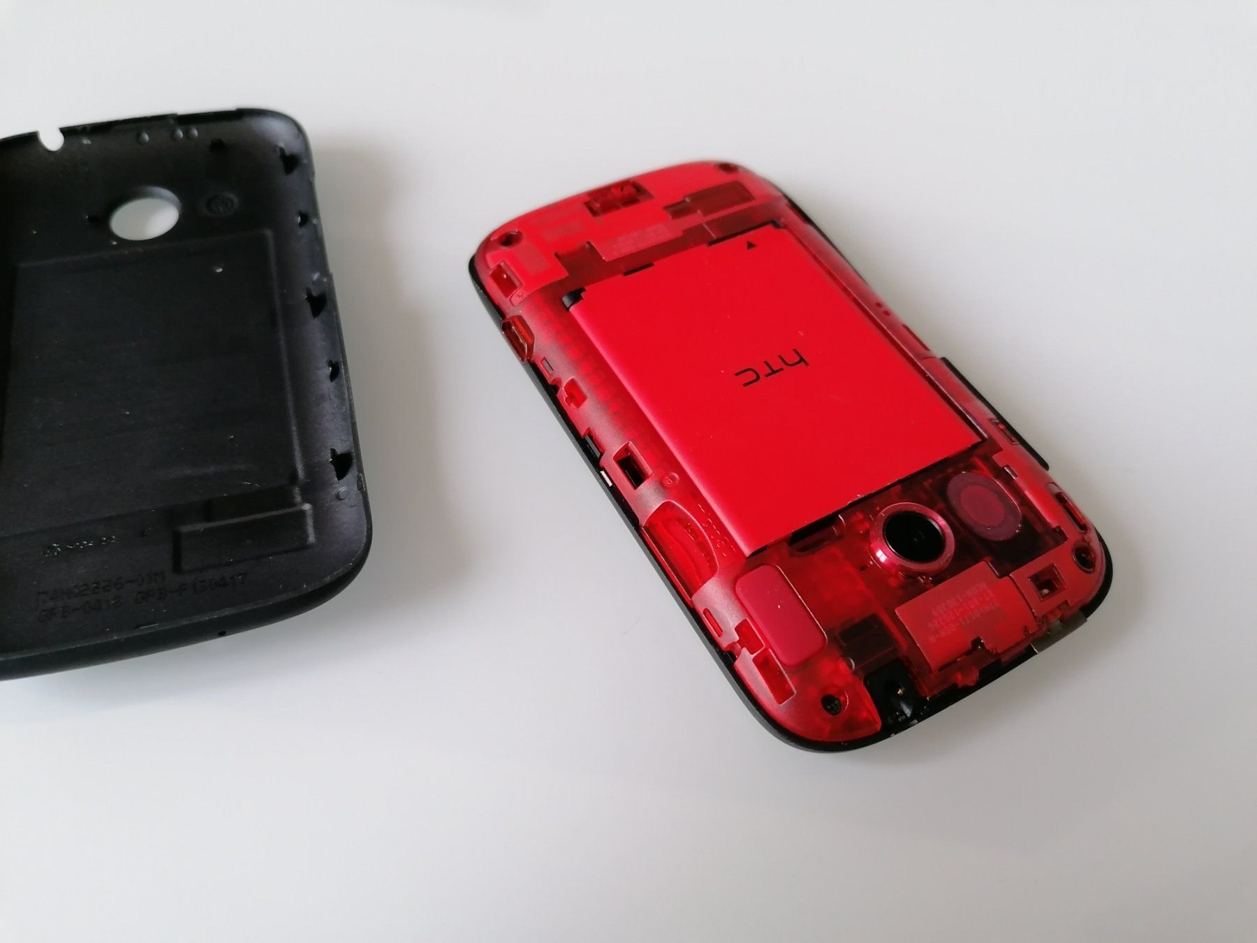 HTC Telefoni cellulari / Smartphones: HTC – Usato da Igis venduto da JUST-4U-ENJOY 2
