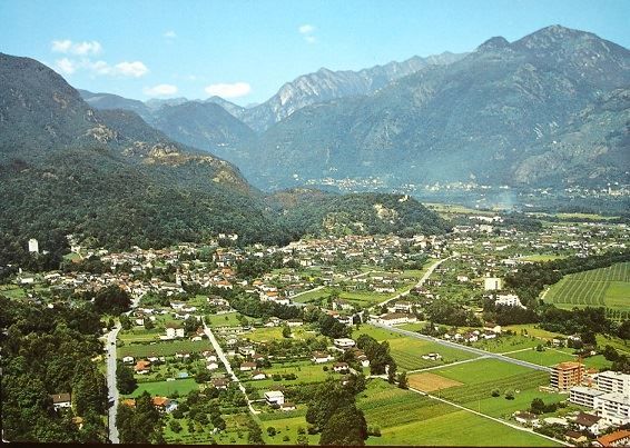 Cartoline postali: LOSONE Flugaufnahme – Nuovo (secondo la descrizione) da Jona venduto da philajona