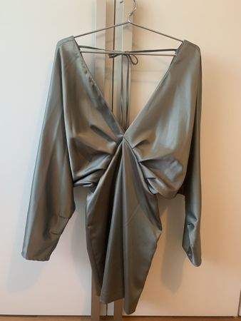 Zara Party Kleid XS neuwertig, elegant. 10.-