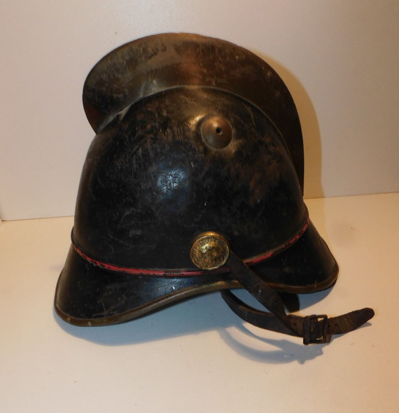 Abbigliamento & accessori d'epoca: Feuerwehr Helm antiker Helm Uniform Helm – Usato da Sursee venduto da 76 2